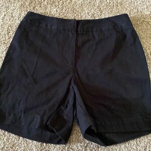 PETITE SOPHISTICATE shorts